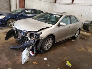 Toyota Camry SE 3.5L 6 2014
