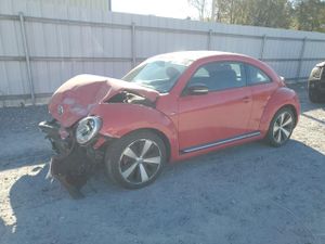 Volkswagen Beetle R-LINE 2 L 4 2015