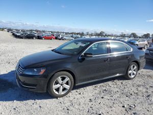 Volkswagen Passat SE 2.5L 5 2013