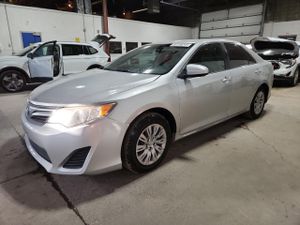 Toyota Camry BASE 2.5L 4 2012