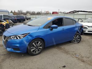 Nissan Versa SV 1.6L 4 2021