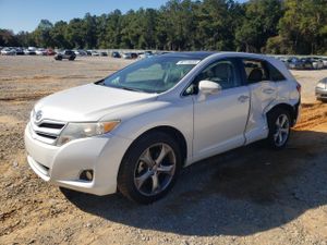 Toyota Venza LE 3.5L 6 2015
