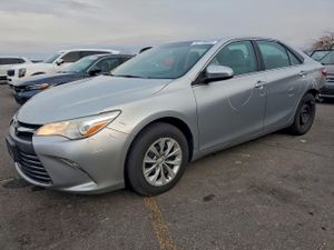 Toyota Camry LE 2.5L 4 2015