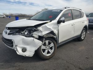 Toyota Rav4 XLE 2.5L 4 2013