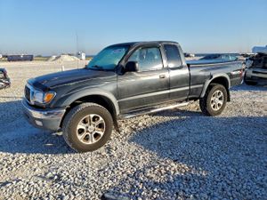 Toyota Tacoma XTRACAB PRERUNNER 3.4L 6 2001