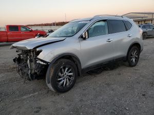 Nissan Rogue S 2.5L 4 2015