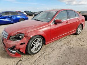 Mercedes-Benz C 250 1.8L 4 2013
