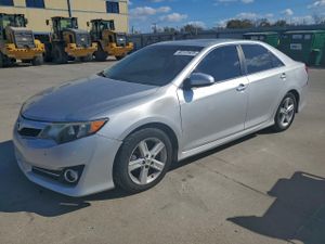 Toyota Camry BASE 2.5L 4 2012