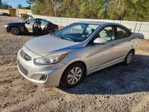 Hyundai Accent GLS 1.6L 4 2015