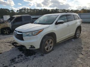 Toyota Highlander LIMITED 3.5L 6 2015