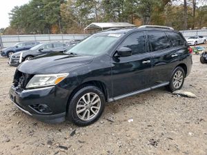 Nissan Pathfinder S 3.5L 6 2013