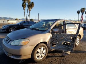Toyota Corolla CE 1.8L 4 2004