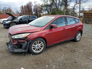 Ford Focus SE 2.0L 4 2015