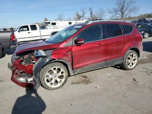 Ford Escape TITANIUM 2.0L 4 2013