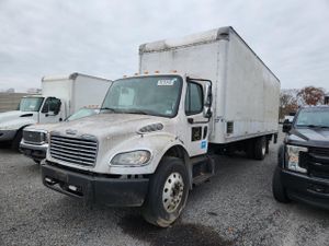 Freightliner Business Class M2 106 MEDIUM DUTY 6.7L 6 2013