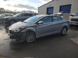 Hyundai Elantra SE 1.8L 4 2014