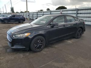 Ford Fusion SE 2.5L 4 2014