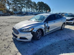 Ford Fusion SE 2.5L 4 2013
