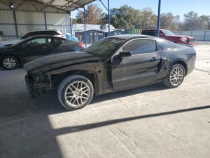 Ford Mustang 3.7L 6 2013
