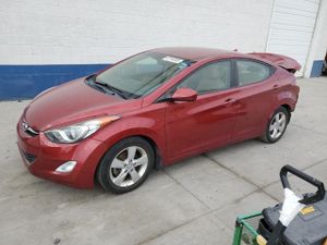 Hyundai Elantra GLS 1.8L 4 2013