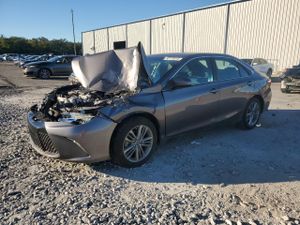 Toyota Camry LE 2.5L 4 2015