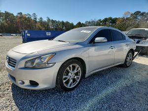 Nissan Maxima S 3.5L 6 2014