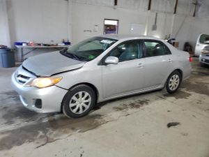 Toyota Corolla BASE 1.8L 4 2011