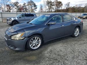 Nissan Maxima S 3.5L 6 2010