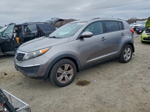 Kia Sportage LX 2.4L 4 2011
