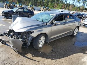 Ford Fusion SE 2.5L 4 2014