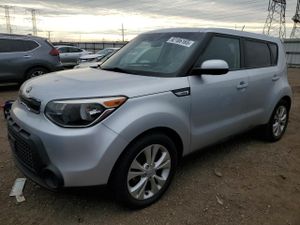 Kia Soul + 2.0L 4 2015