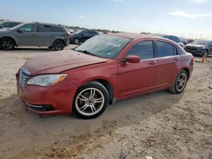 Chrysler 200 LX 2.4L 4 2014