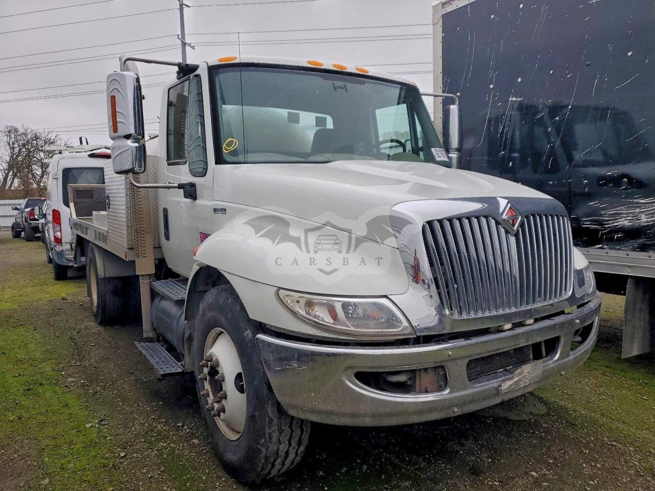International DuraStar / 4000 4400 7.6L 6 2011