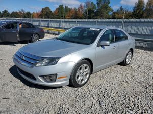 Ford Fusion SE 2.5L 4 2011