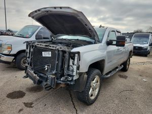Chevrolet Silverado 1500 K2500 HEAVY DUTY 6.0L 8 2015