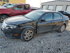 Ford Fusion SE 2.5L 4 2010