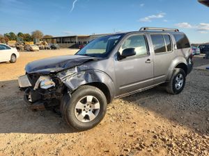 Nissan Pathfinder S 4.0L 6 2012