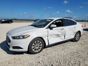 Ford Fusion S 2.5L 4 2015