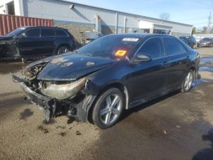 Toyota Camry L 2.5L 4 2013