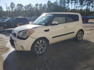 Kia Soul + 2.0L 4 2013