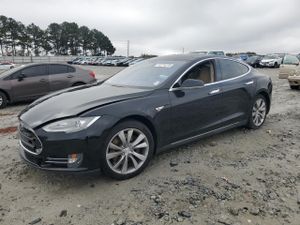 Tesla Model S 2013