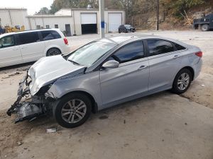 Hyundai Sonata GLS 2.4L 4 2013