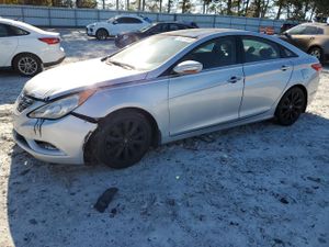 Hyundai Sonata SE 2.0L 4 2012