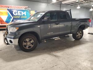 Toyota Tundra DOUBLE CAB SR5 4.6L 8 2010