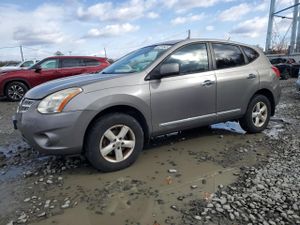 Nissan Rogue S 2.5L 4 2013