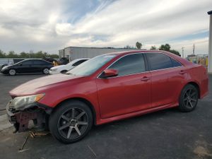 Toyota Camry L 2.5L 4 2013