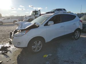 Hyundai Tucson GLS 2.4L 4 2013