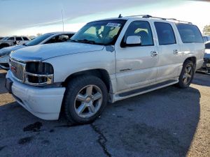 GMC Yukon DENALI 6.0L 8 2006