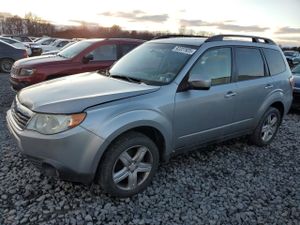 Subaru Forester 2.5X PREMIUM 2.5L 4 2010
