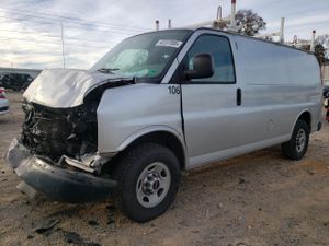 GMC Savana G2500 4.8L 8 2015